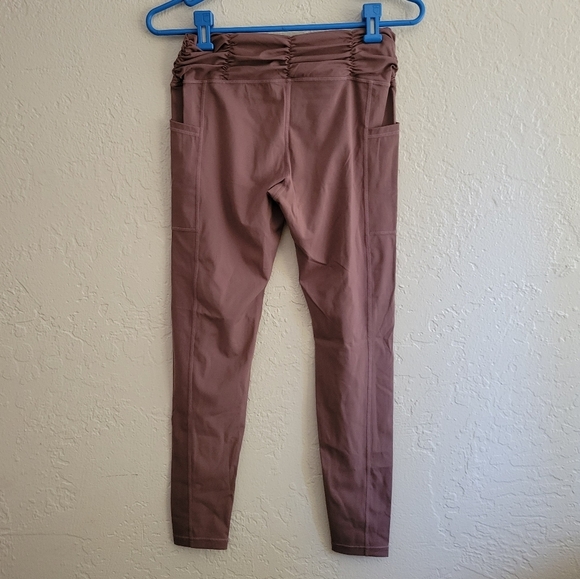 Constantly Varied Gear Leggings Size Large - Picture 2 of 6